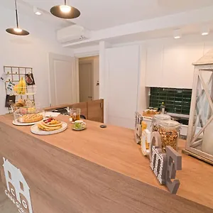 Casa Giovanna Giglio Campese